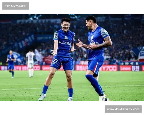 申花外援三叉戟半场活跃，津门虎541阵型稳固防守